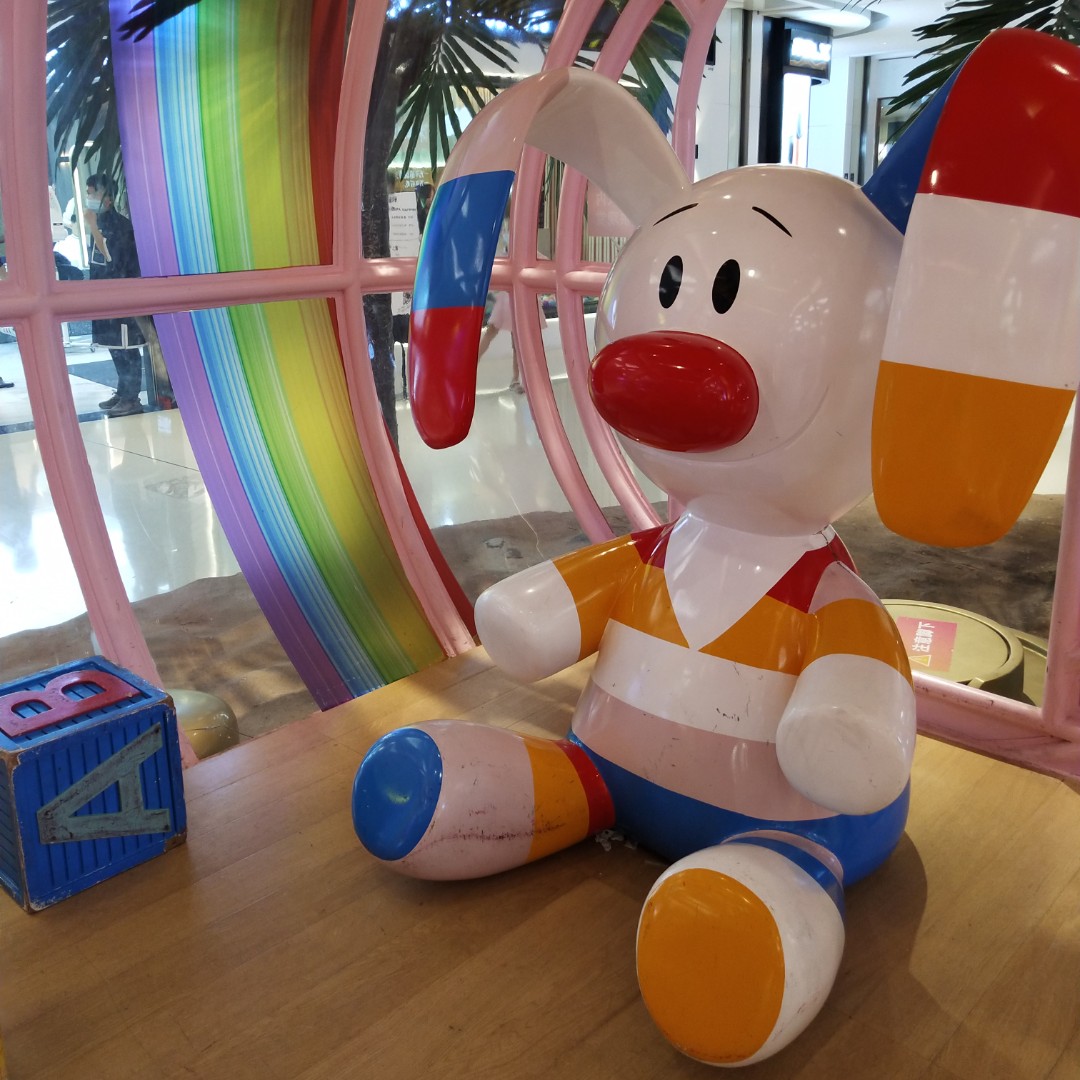 lyy给我一个童话