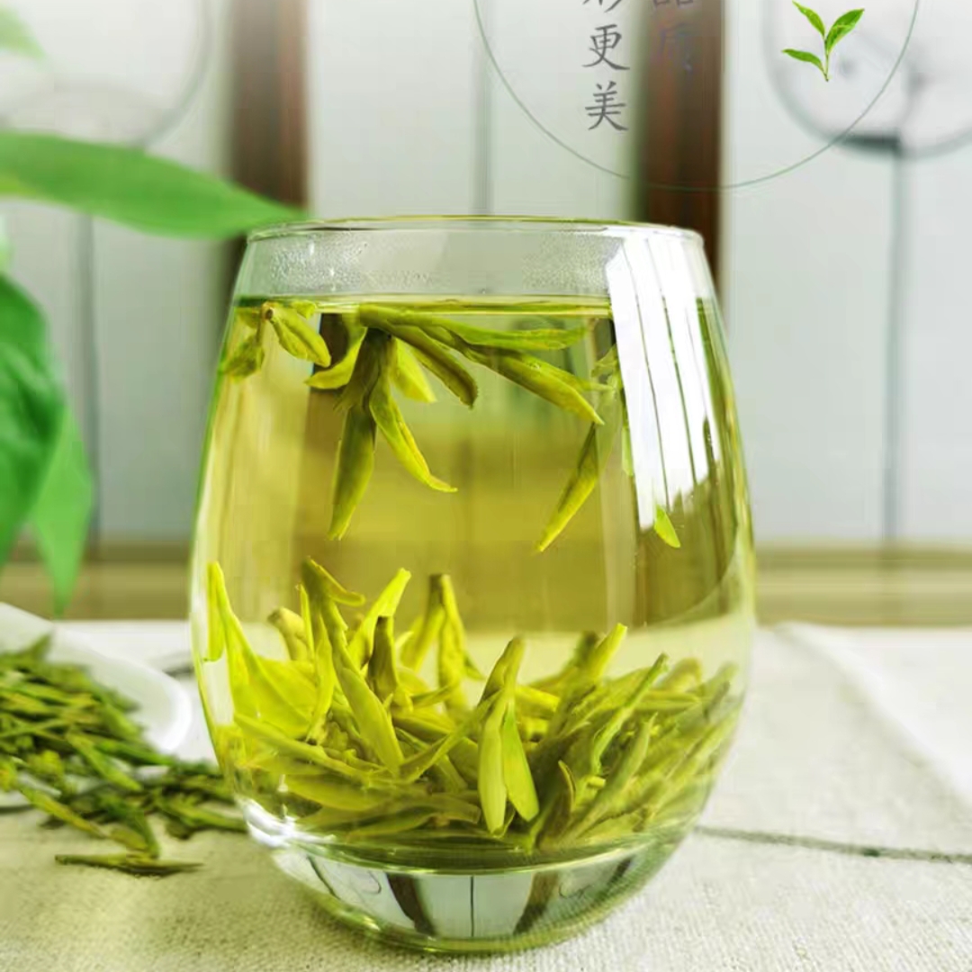 凯凯快快乐乐长大爱胡萝卜