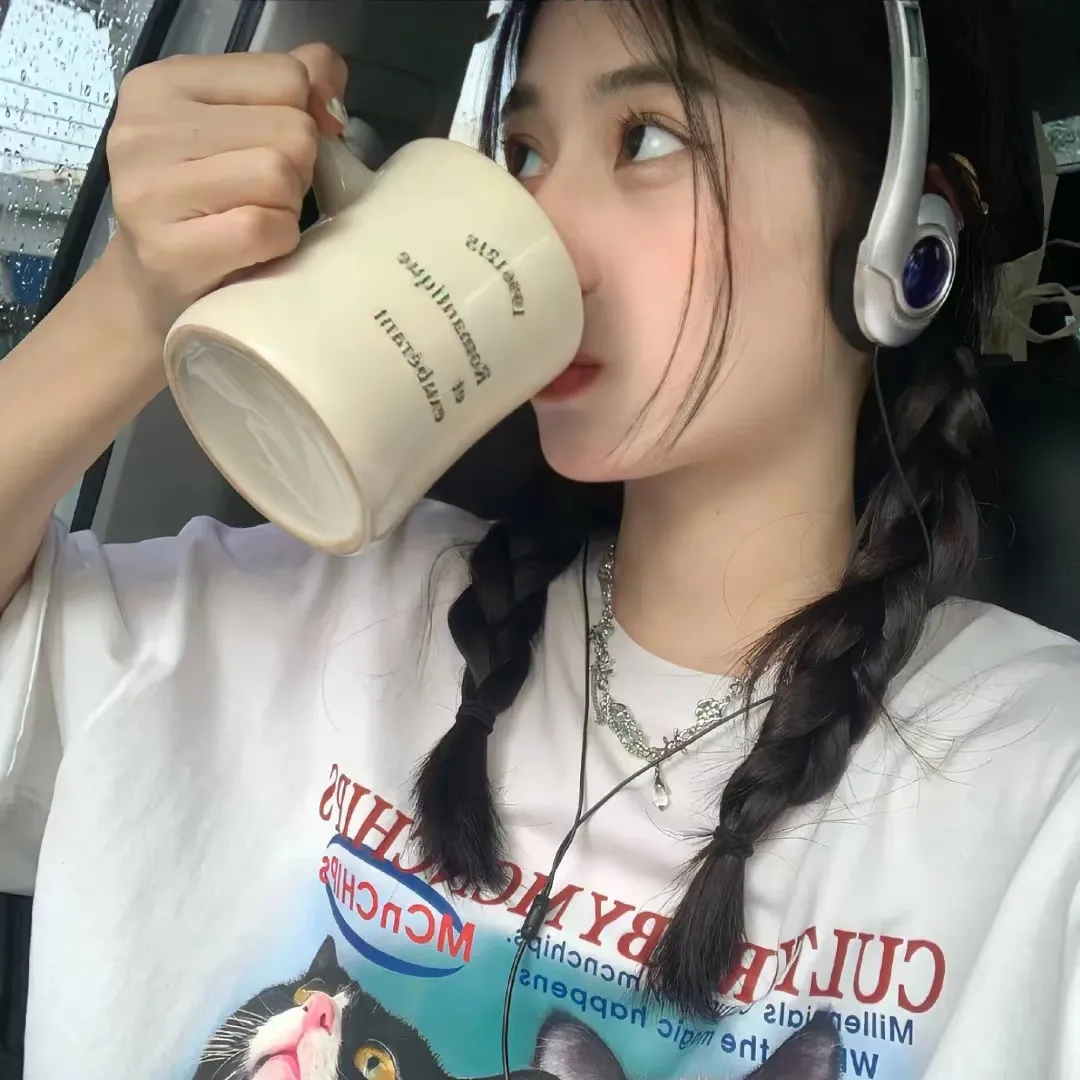 五彩斑斓的清清