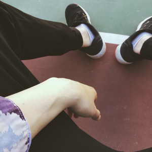 我在机场等船来