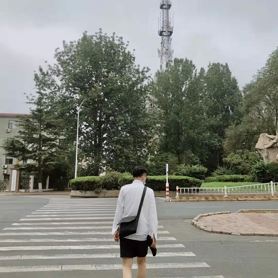 上了年纪的馋猫精