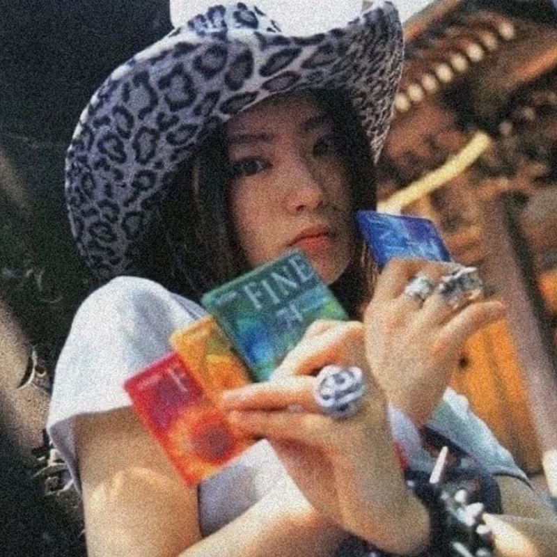 我的脸湿了弄脏你的雨