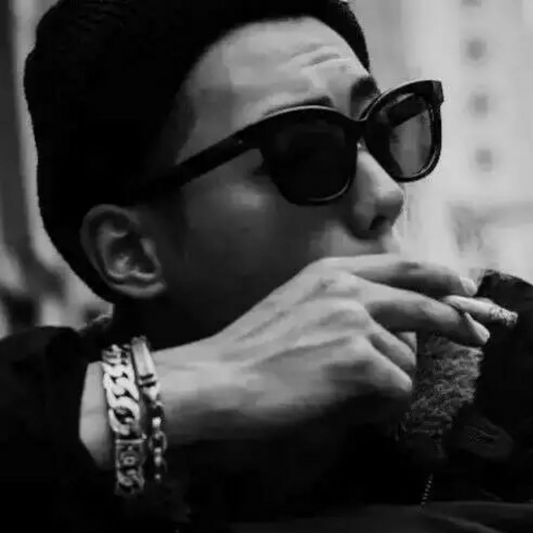 呀，青红造了个白