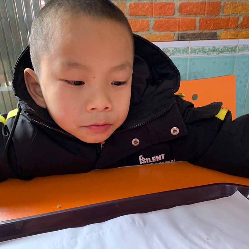 喝奶茶de黑土庚丽