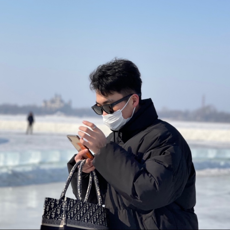 比鲁斯从不裸奔