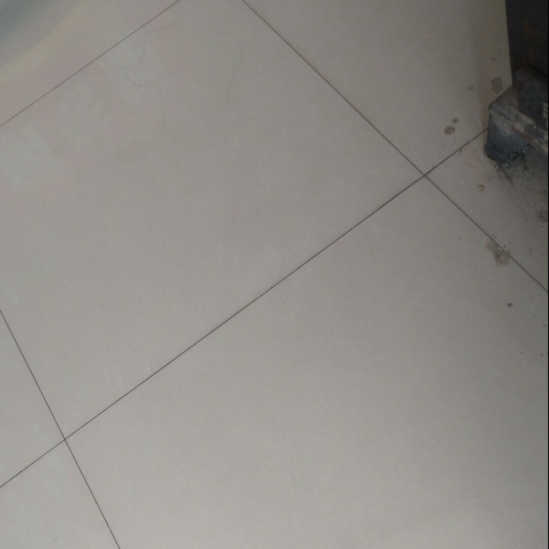 爱吃苹果果冻的艾伦