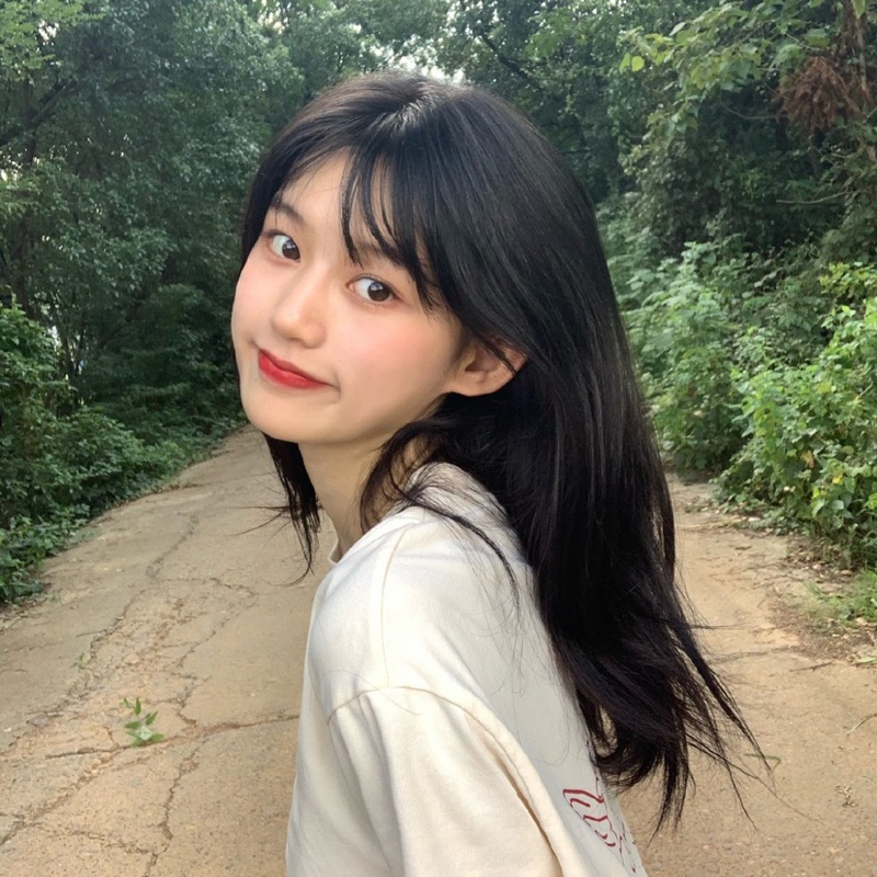 爱吃鸡蛋面包的柠檬