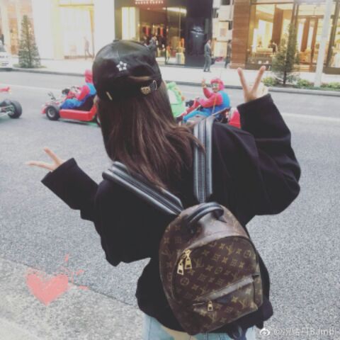 爱吃双菇荟萃的使者