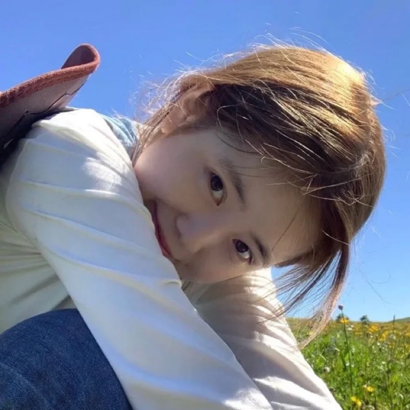 可爱的华伦天娇