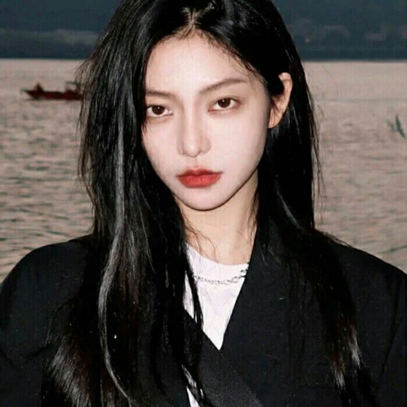 银灰色的臧氏叶苔