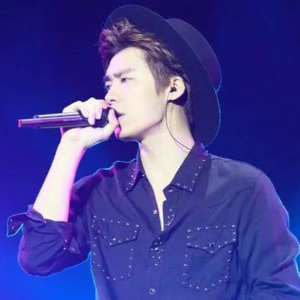 回眸祭奠记忆的尘埃