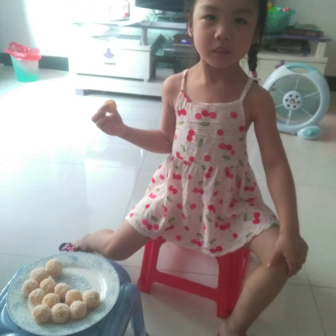 爱吃海鲜面汤的刺猬