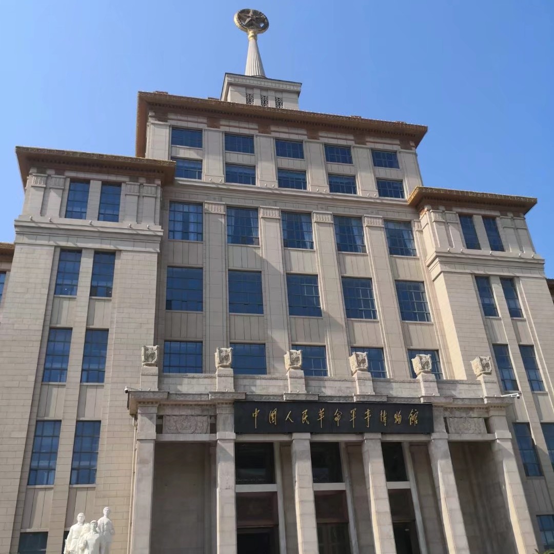 土星严肃的玉米