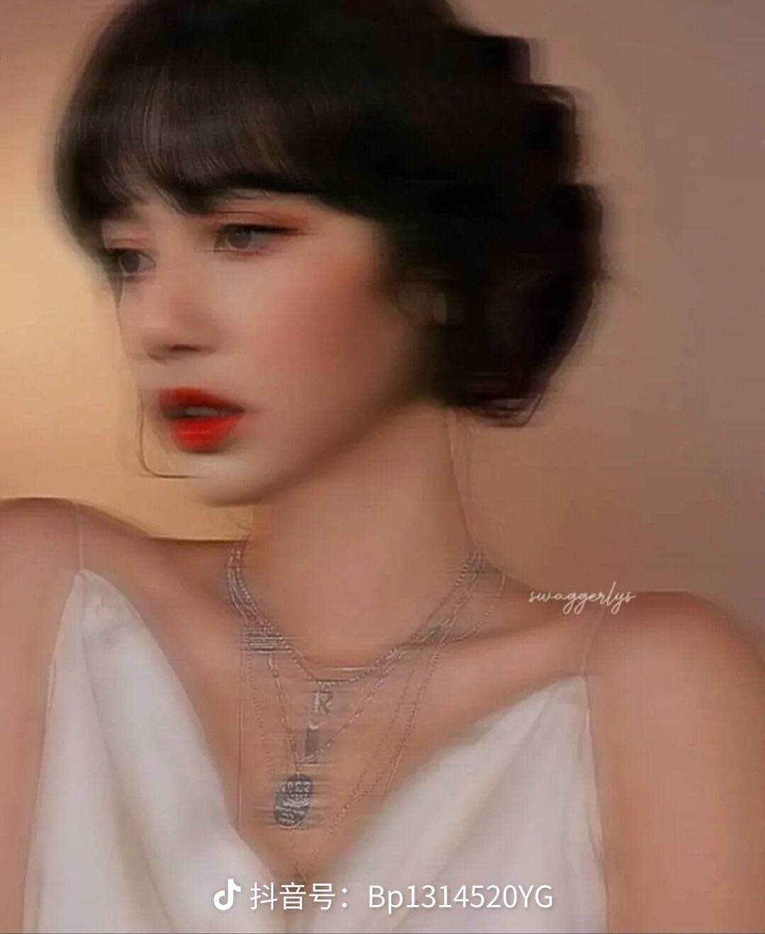 喜帖街昂贵的附子