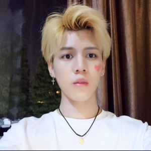 江良小姐姐<br/><br/>
