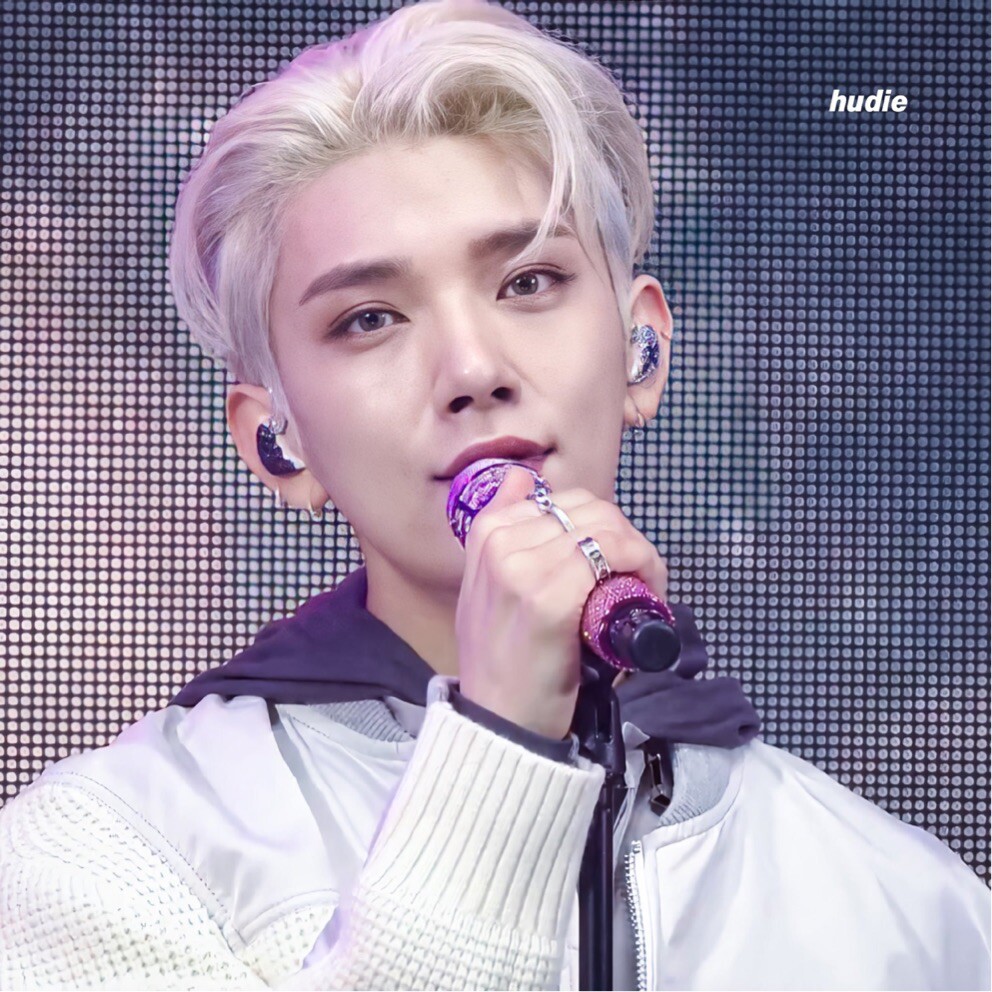 爱吃东北桃酥的白鸽01