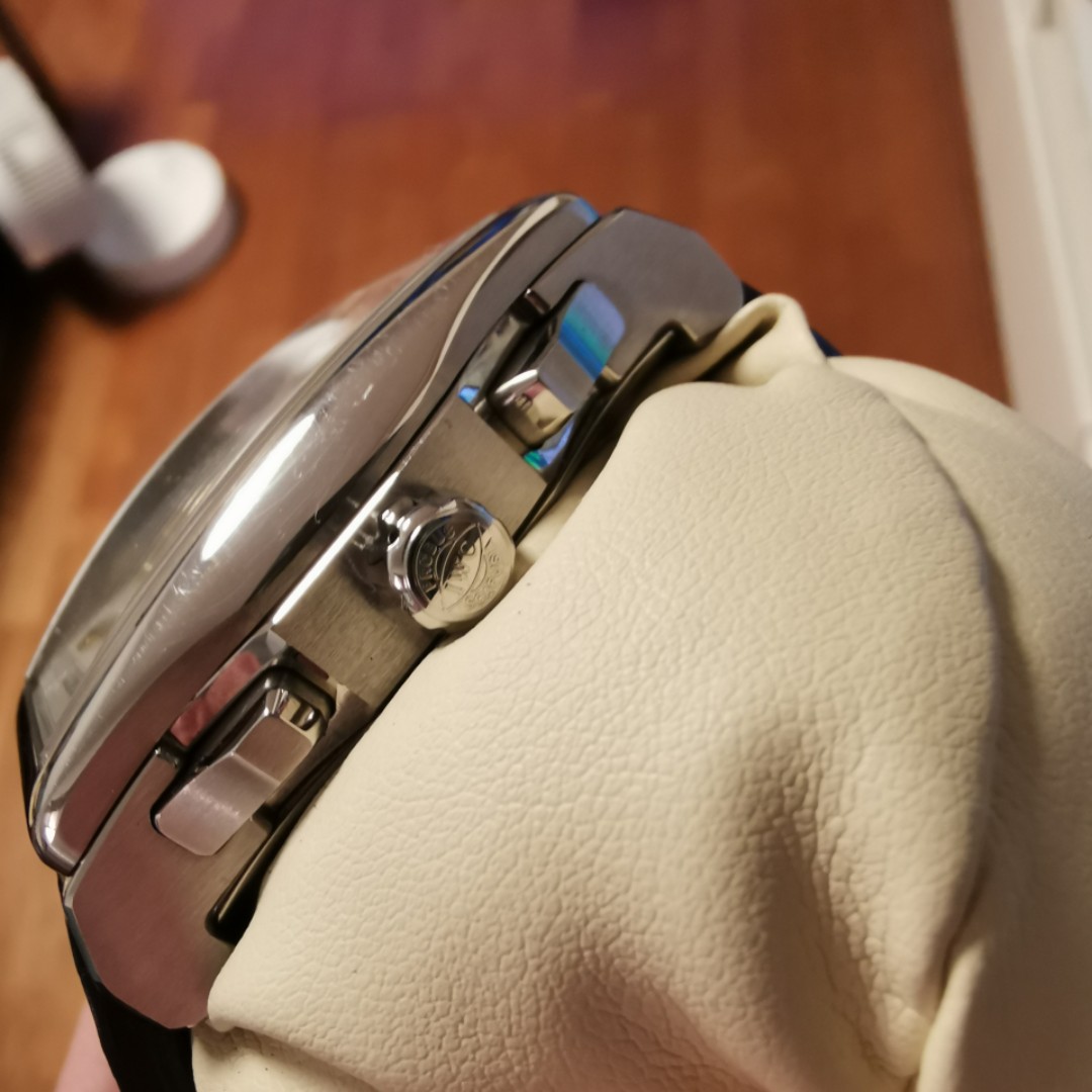 吚吚呜呜窸窸窣窣