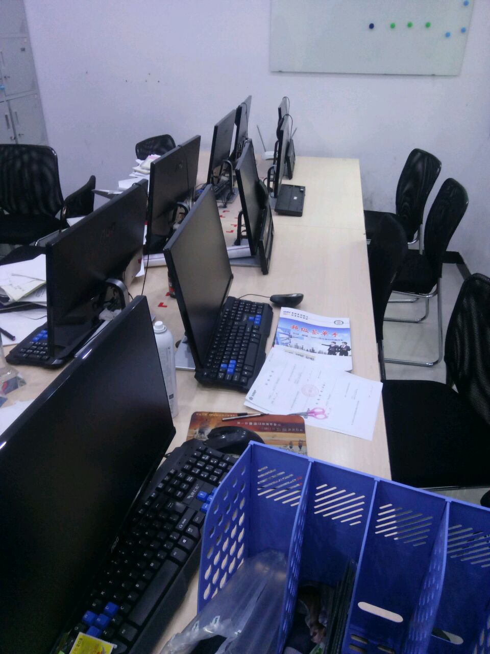 电脑高价回收。