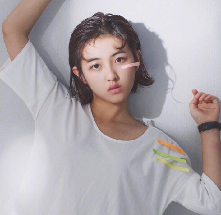 不当咸鱼当锦鲤