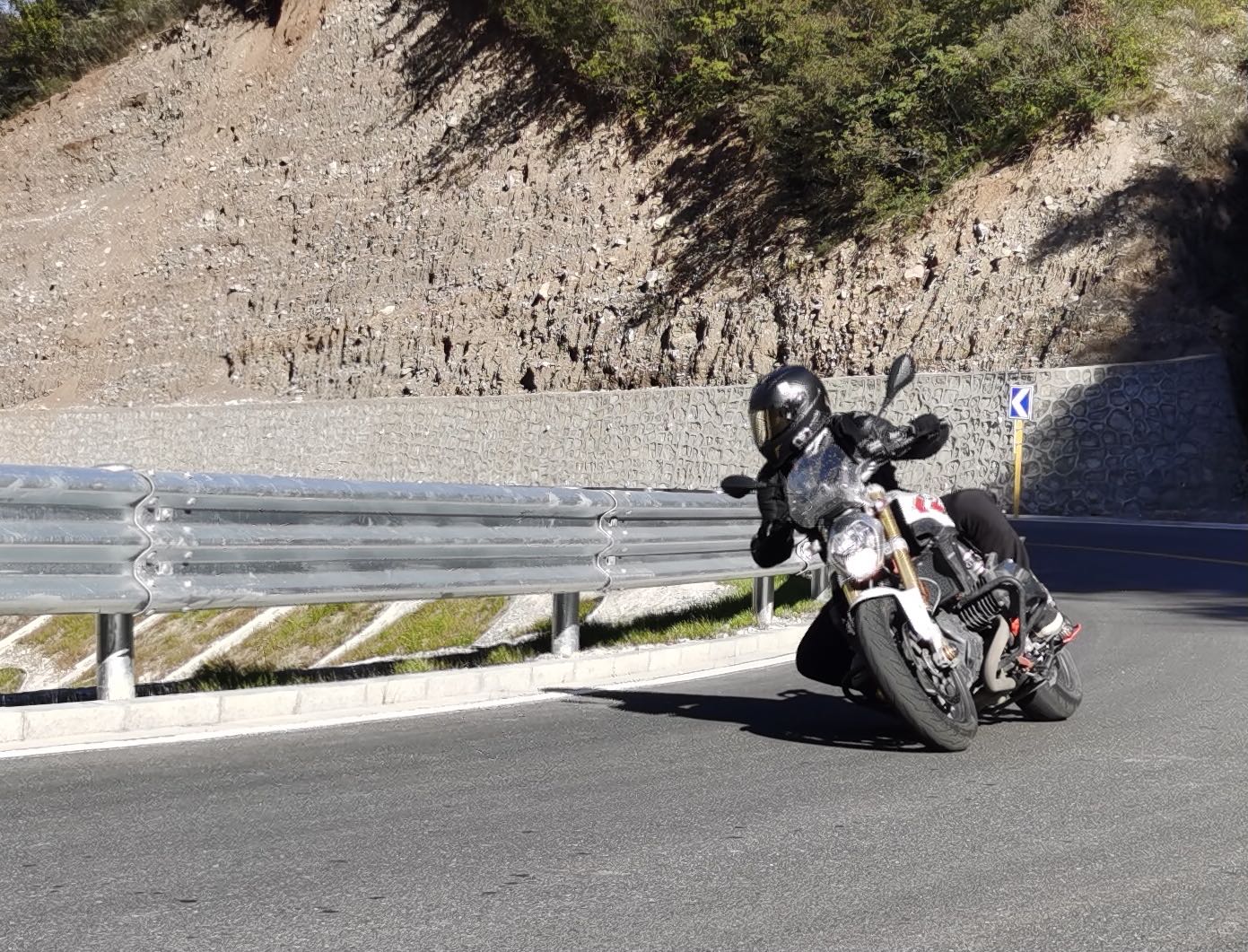 只许牛逼不许抬杠