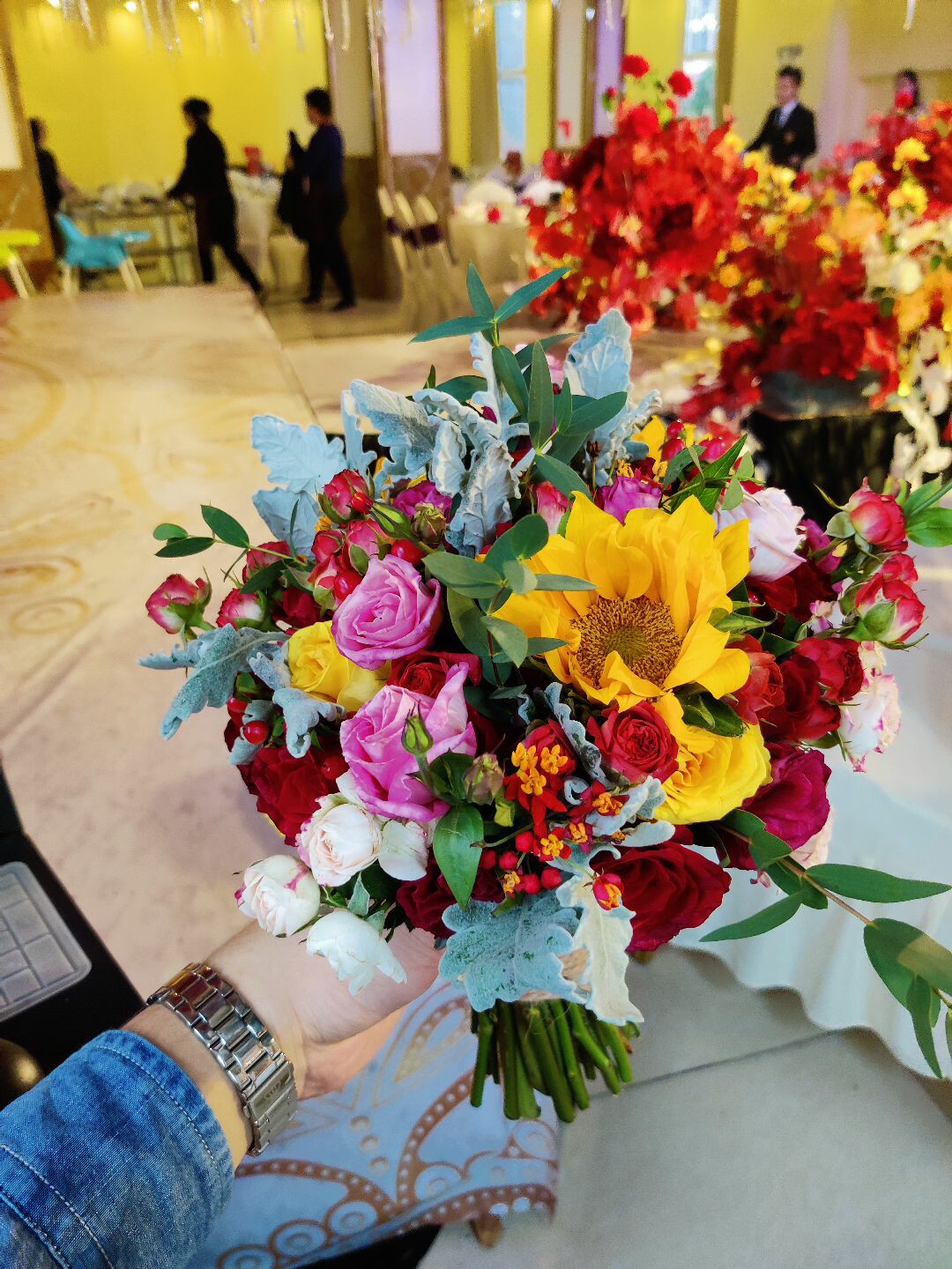 努力搞钱的阿昊