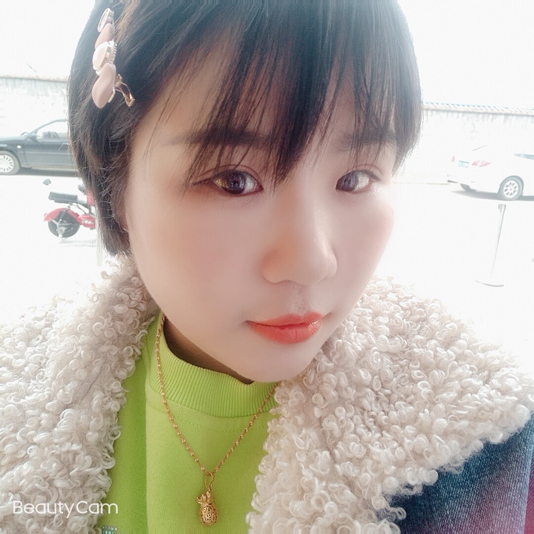 帅哥你得6点方向