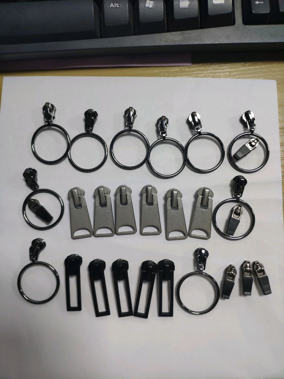 每天感恩身边每一个人