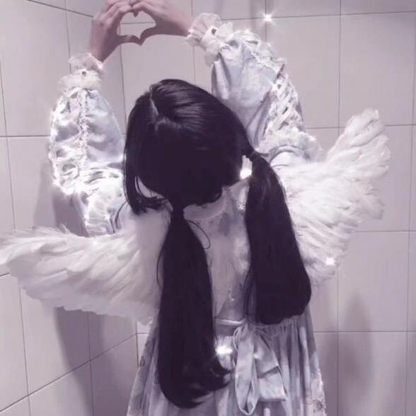 被神明殿下喜欢.