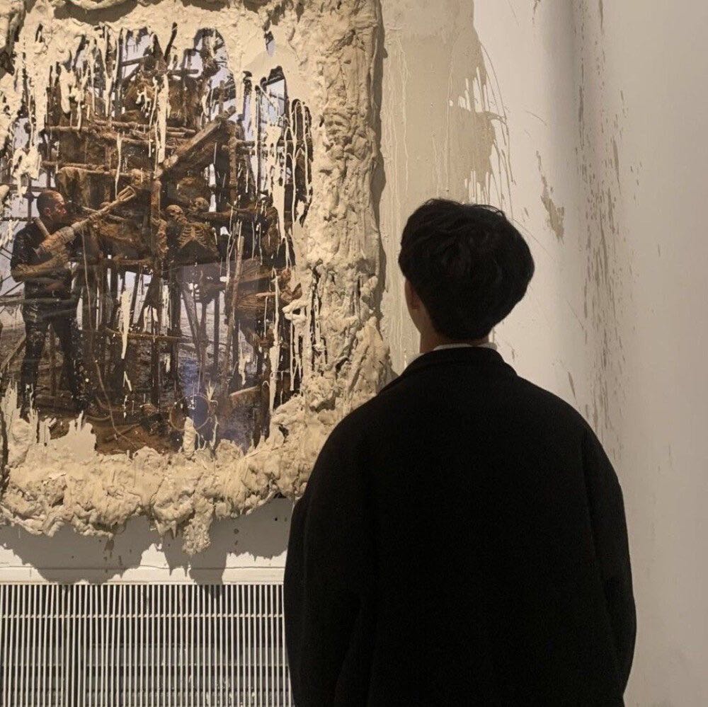 染靛街机灵的娃娃