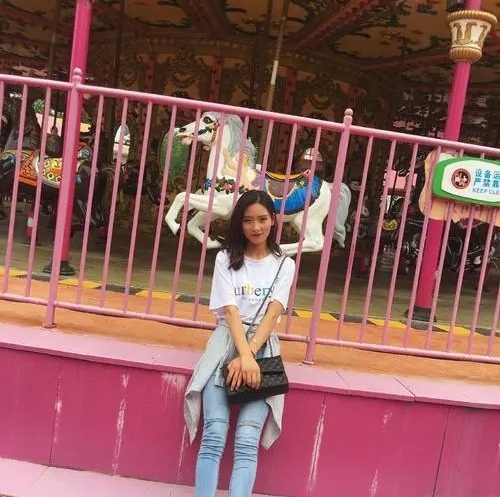 爱吃江南春饼的海边