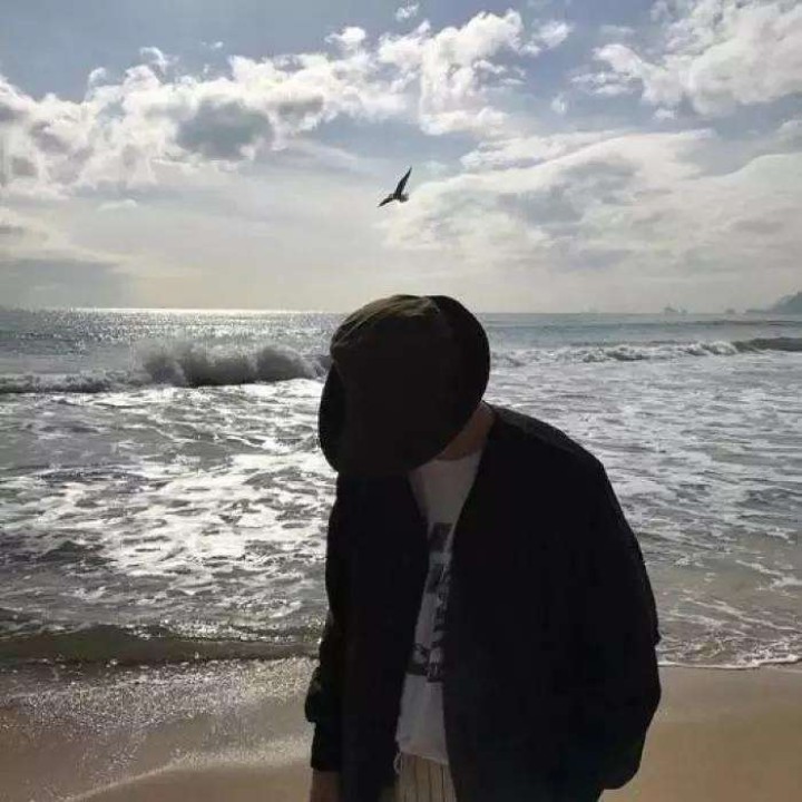 会说话的派大星?