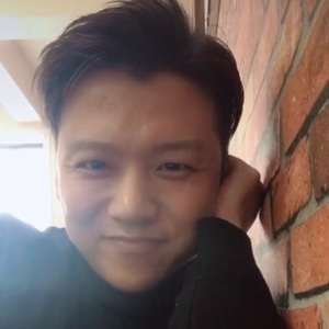 带着狗狗来购物