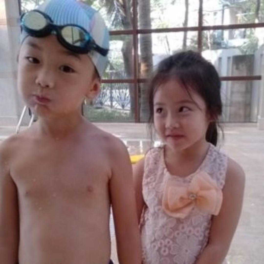 马老师在阿拉善的前妻