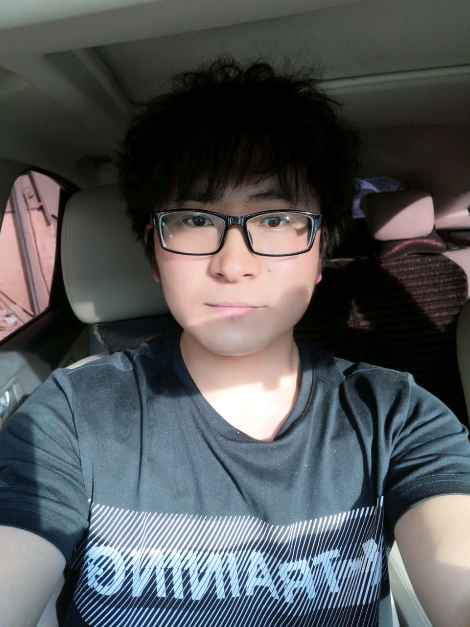 满天都是大飞机