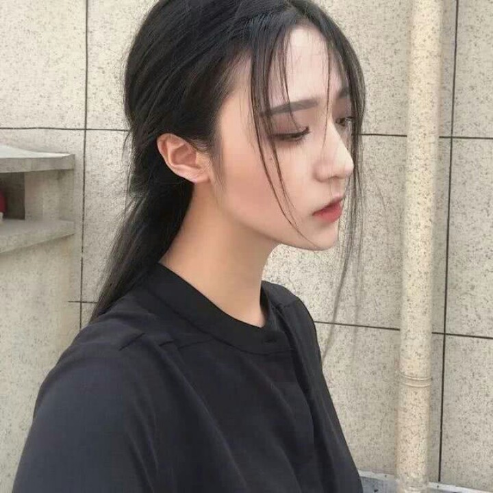 爱吃捞汁茄子的小白熊