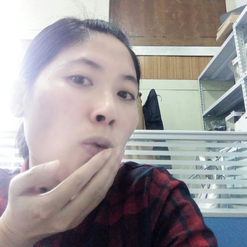 只爱花钱的疯女人