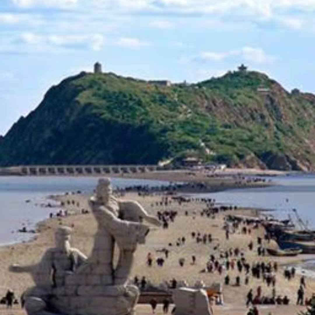 天高云淡风轻三