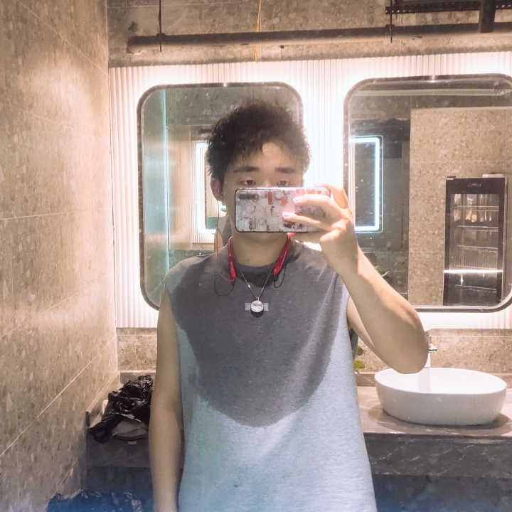 一只安静的浩子