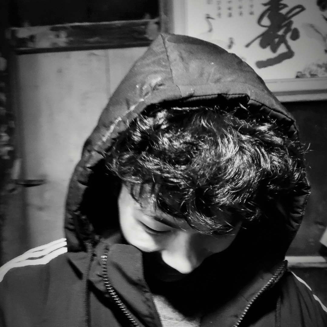 我只是被风迷了眼睛