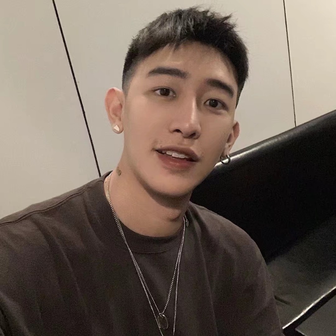 央视特邀评论员