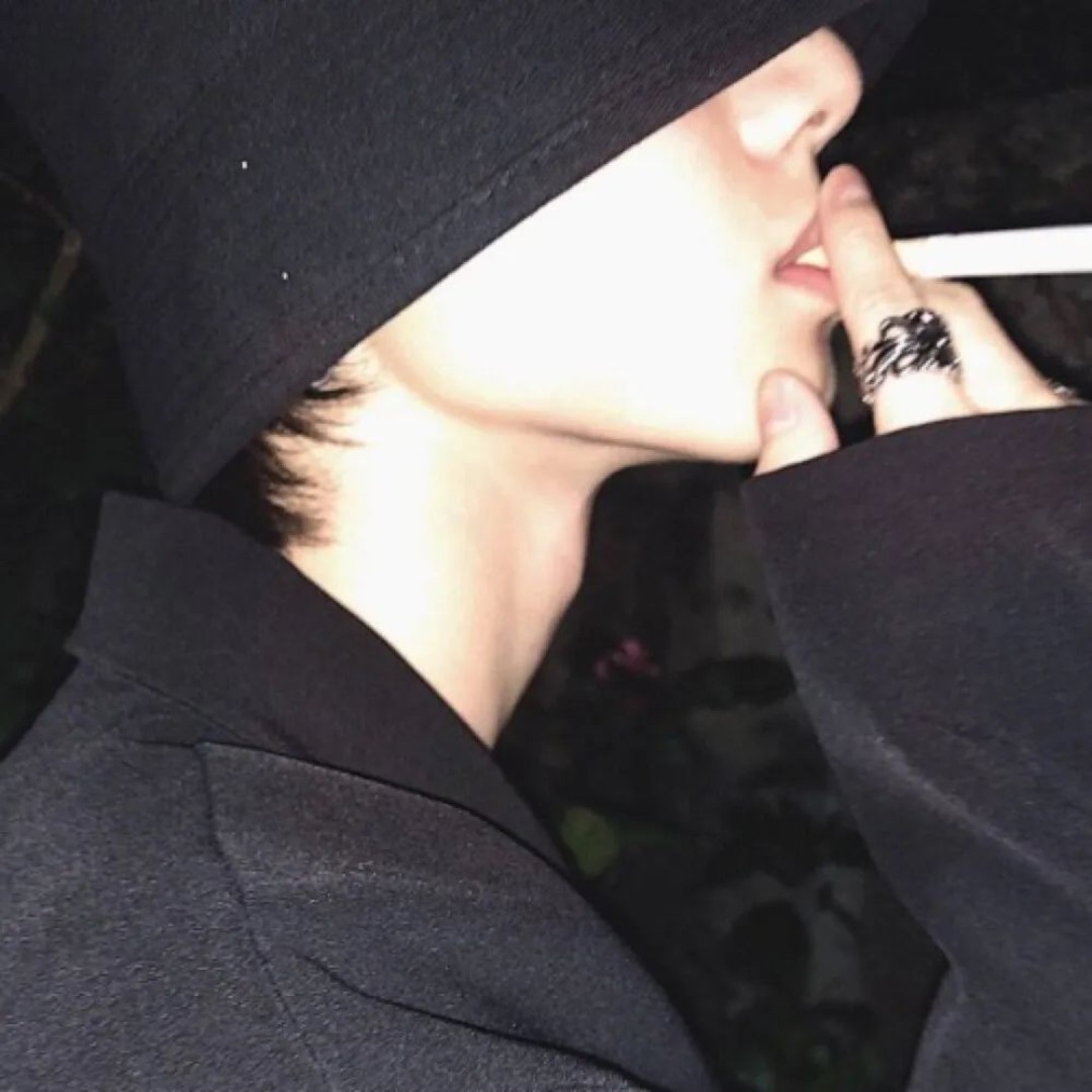 蟹不肉可真帅啊