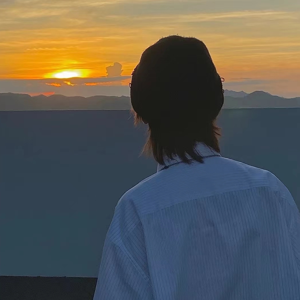 黑糊糊的不丹嵩草