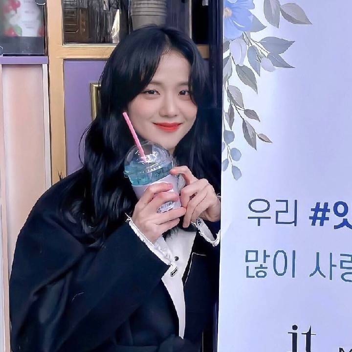 爱吃一口松饼的图图b7