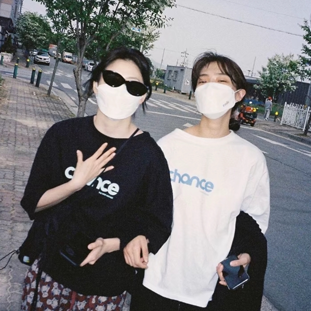 黑乎乎的东京油楠