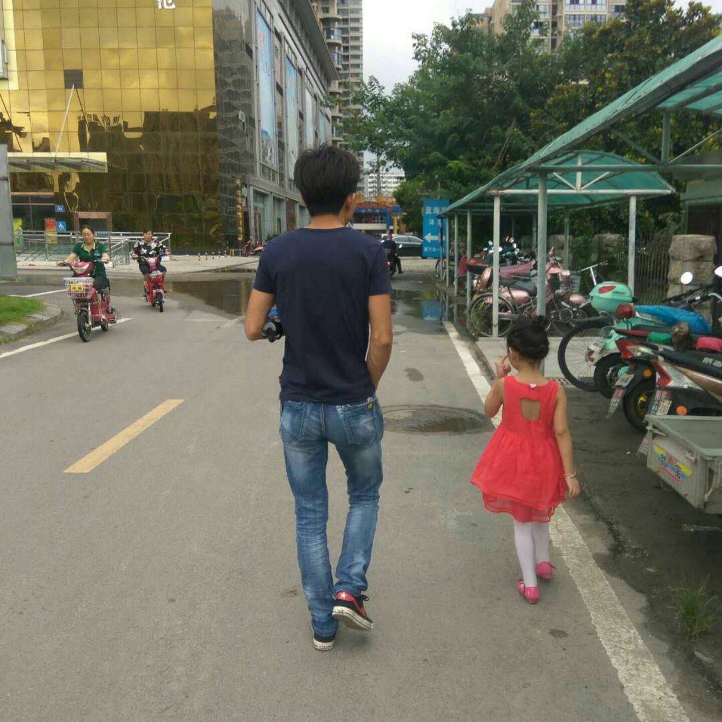 一生平安健健康康的