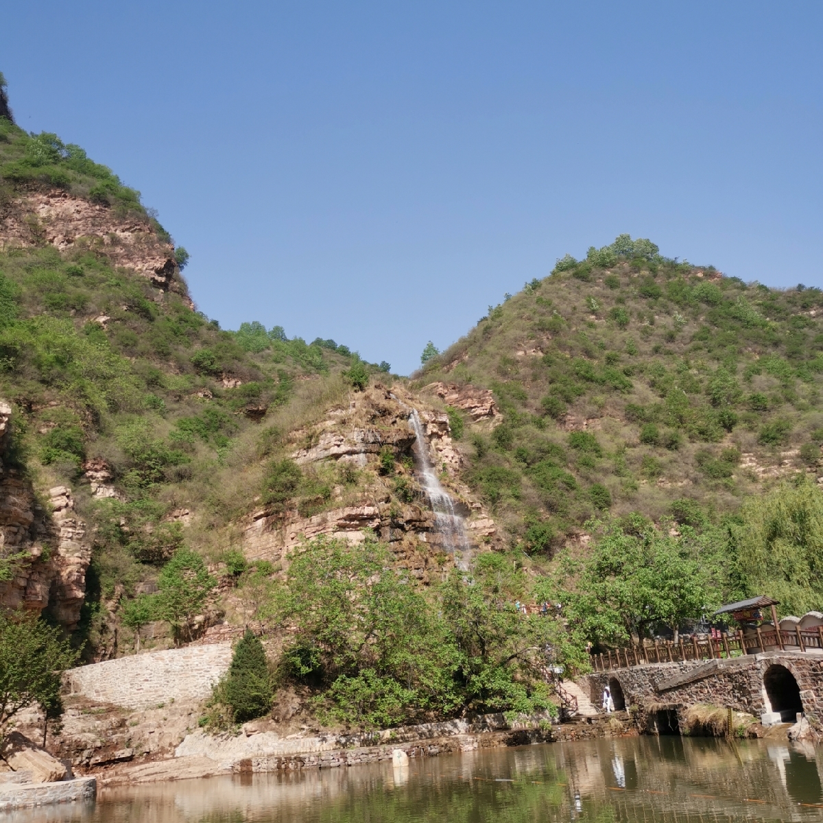 天蓝的天空呀520