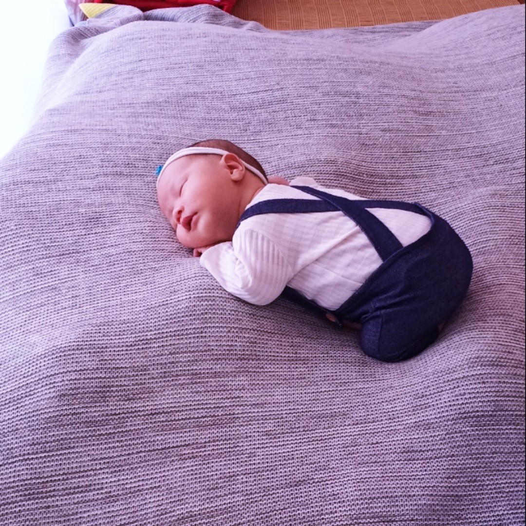 爱吃杂酱拌面的小山