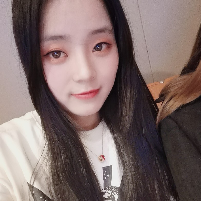 爱吃果酱红茶的小鹿