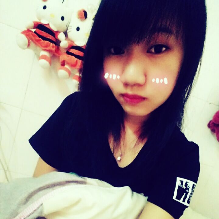 爱吃三味汤的诗河