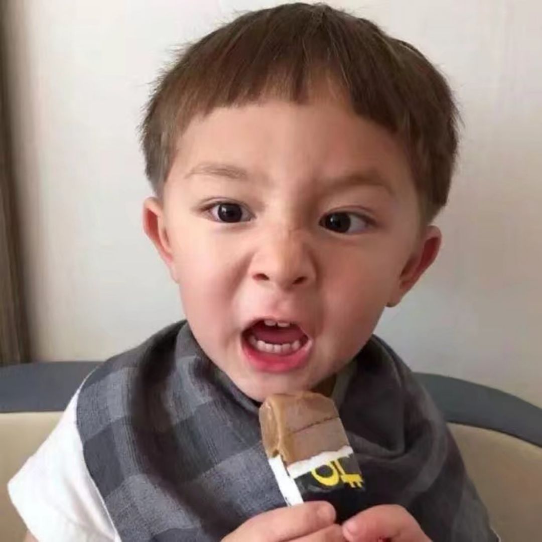 与赵文学同床共枕.